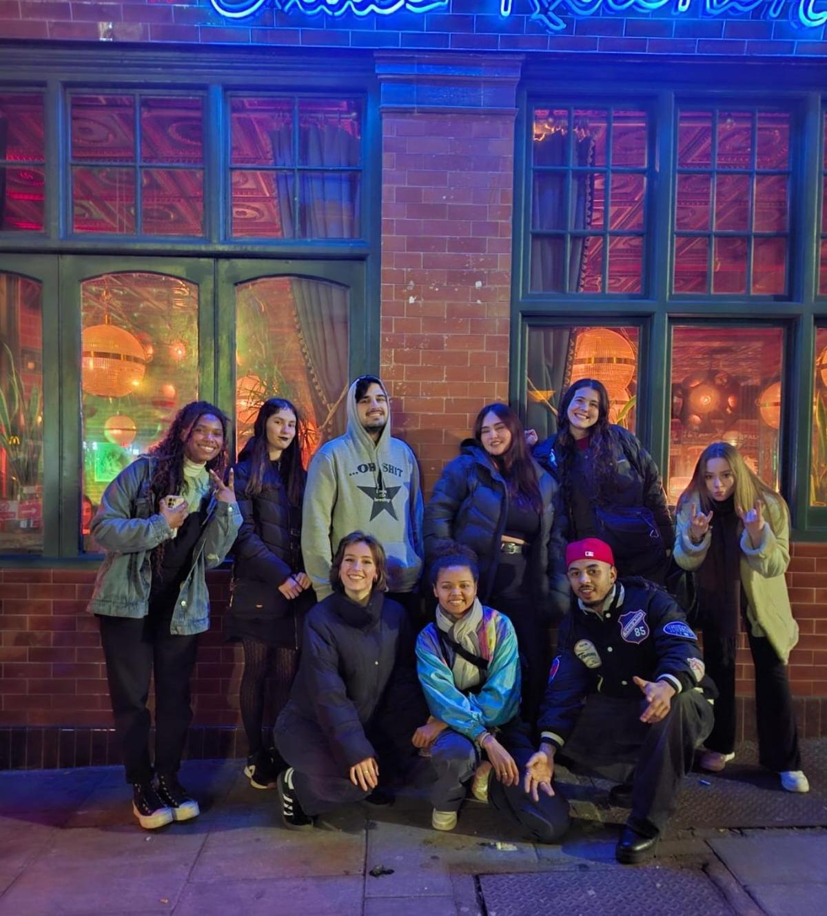Backpackers Youth 18 - 35 Years Old Only Ostello