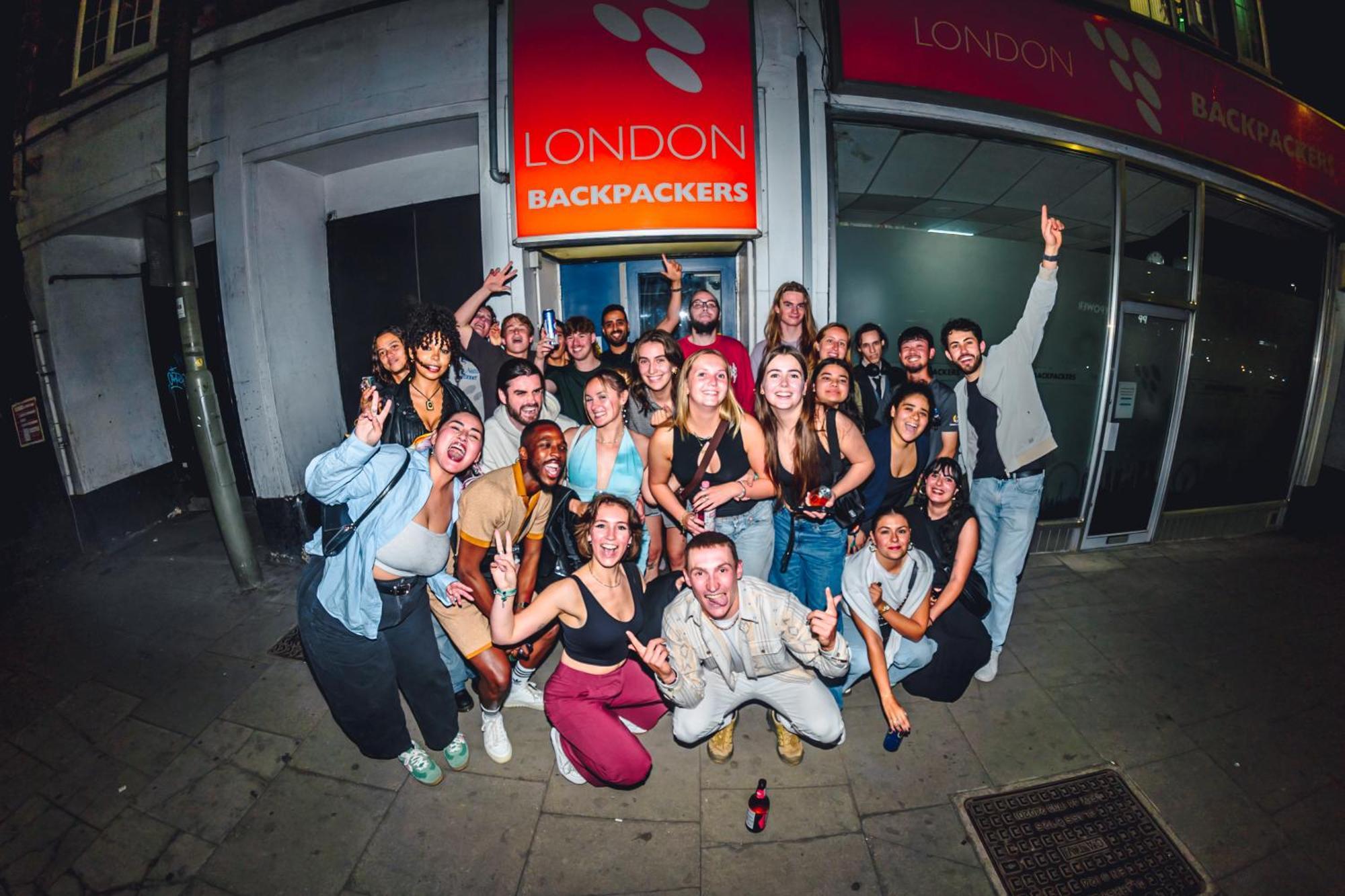 Backpackers Youth 18 - 35 Years Old Only Londra