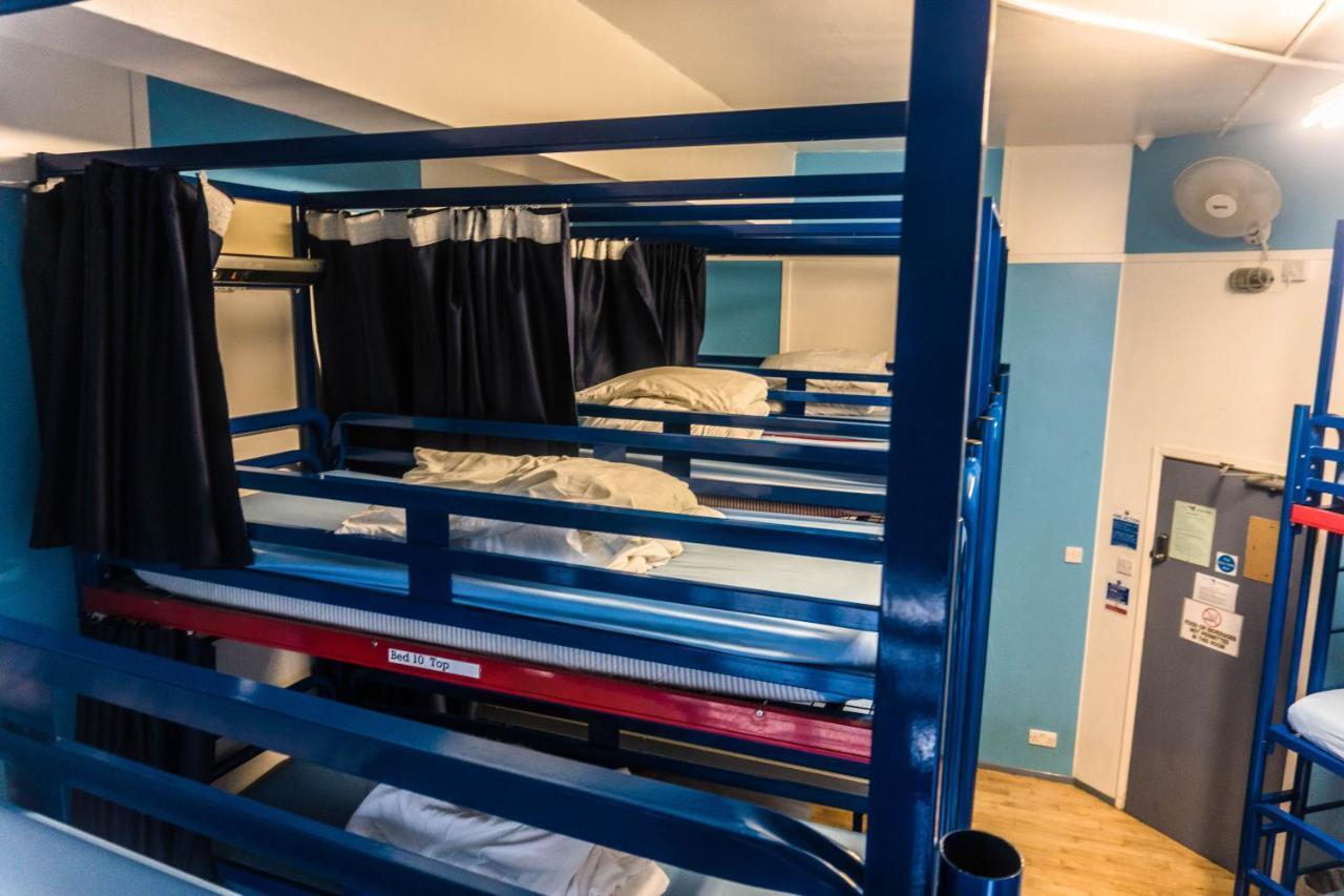Backpackers Youth 18 - 35 Years Old Only Ostello